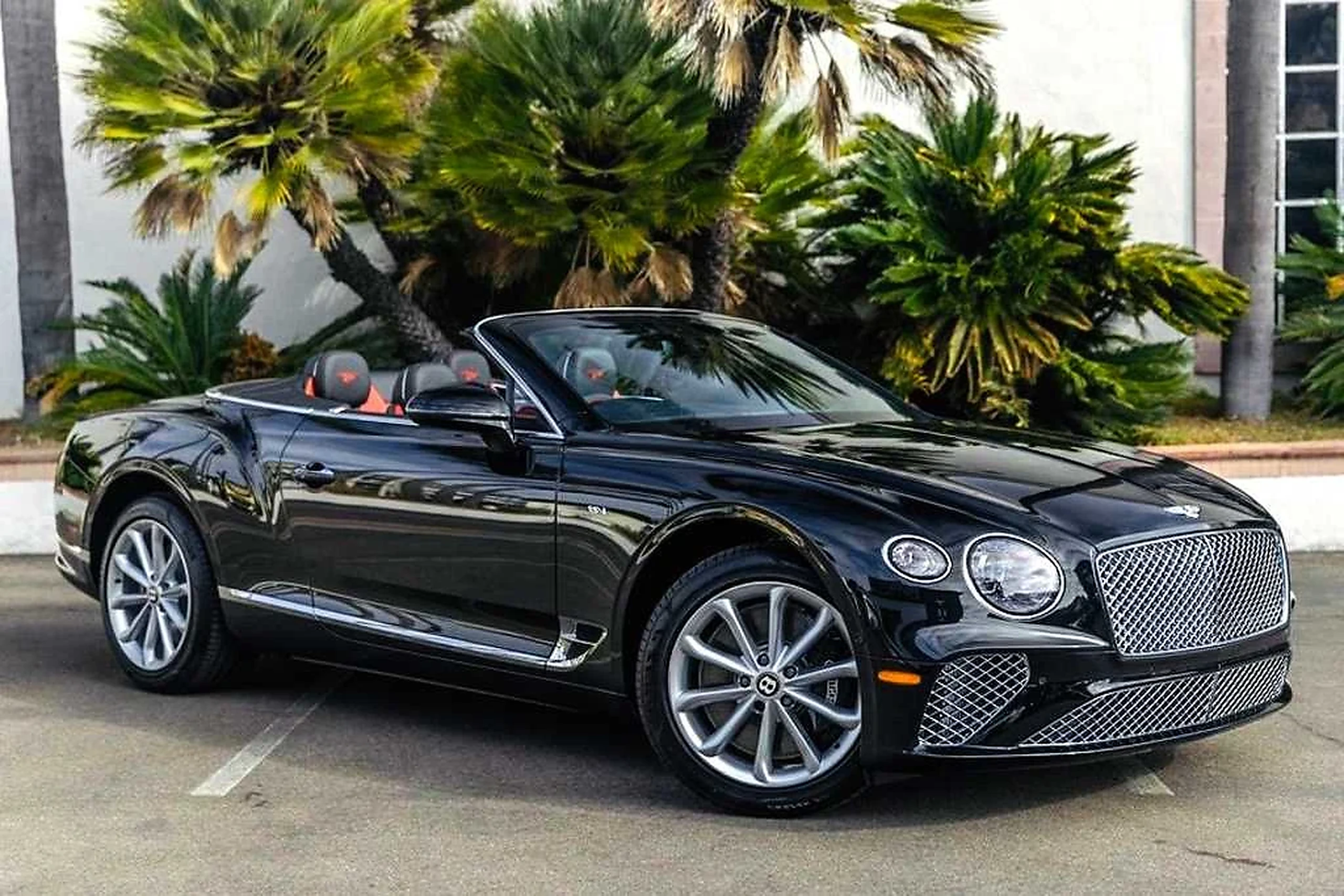 Bentley Continental GTC detail relevant to wedding car rentals on ALLCARS